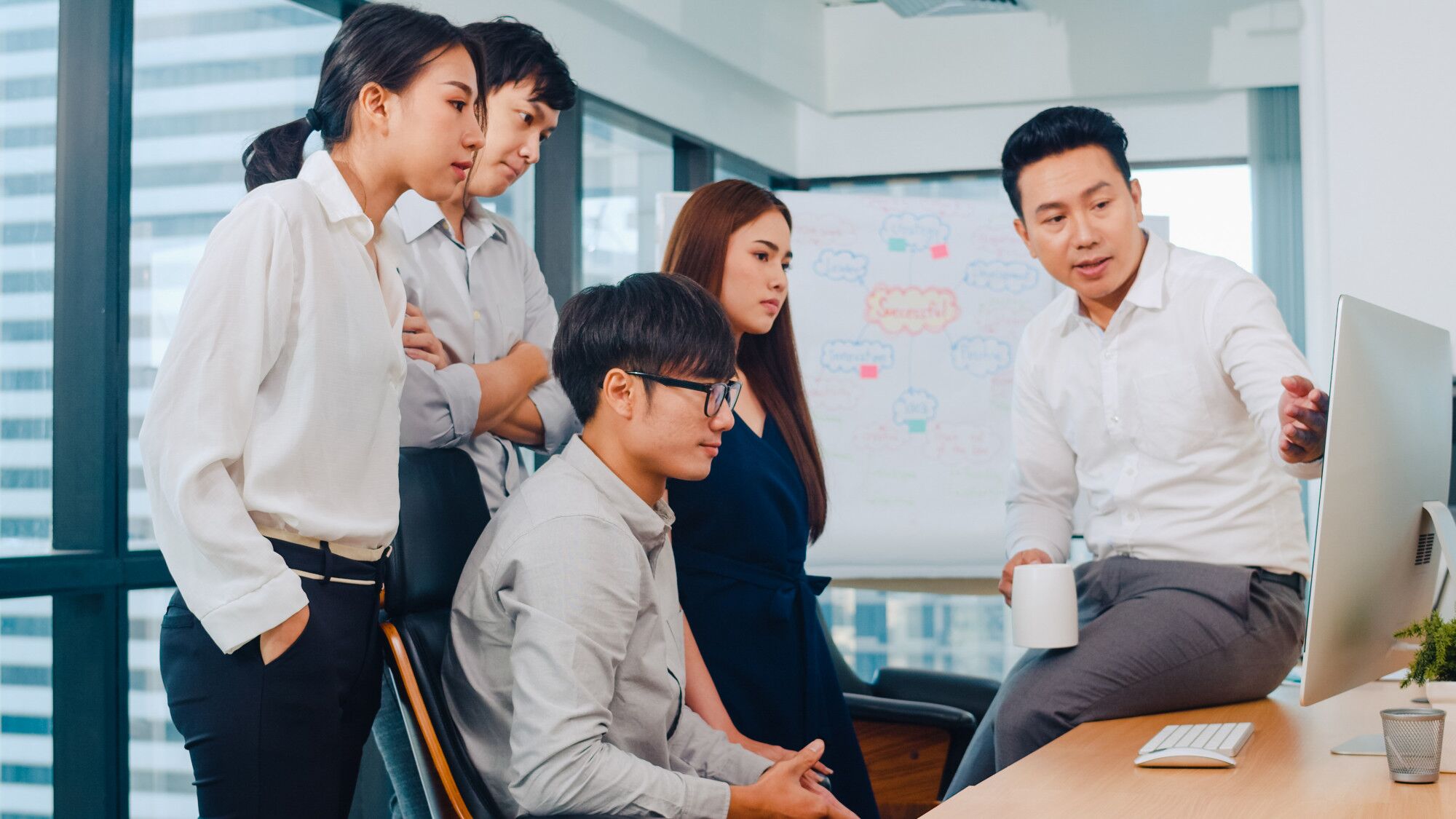 group-of-people-discussing-the-date-entry-duties-and-responsibility Group of people discussing the data entry duties and responsibilities