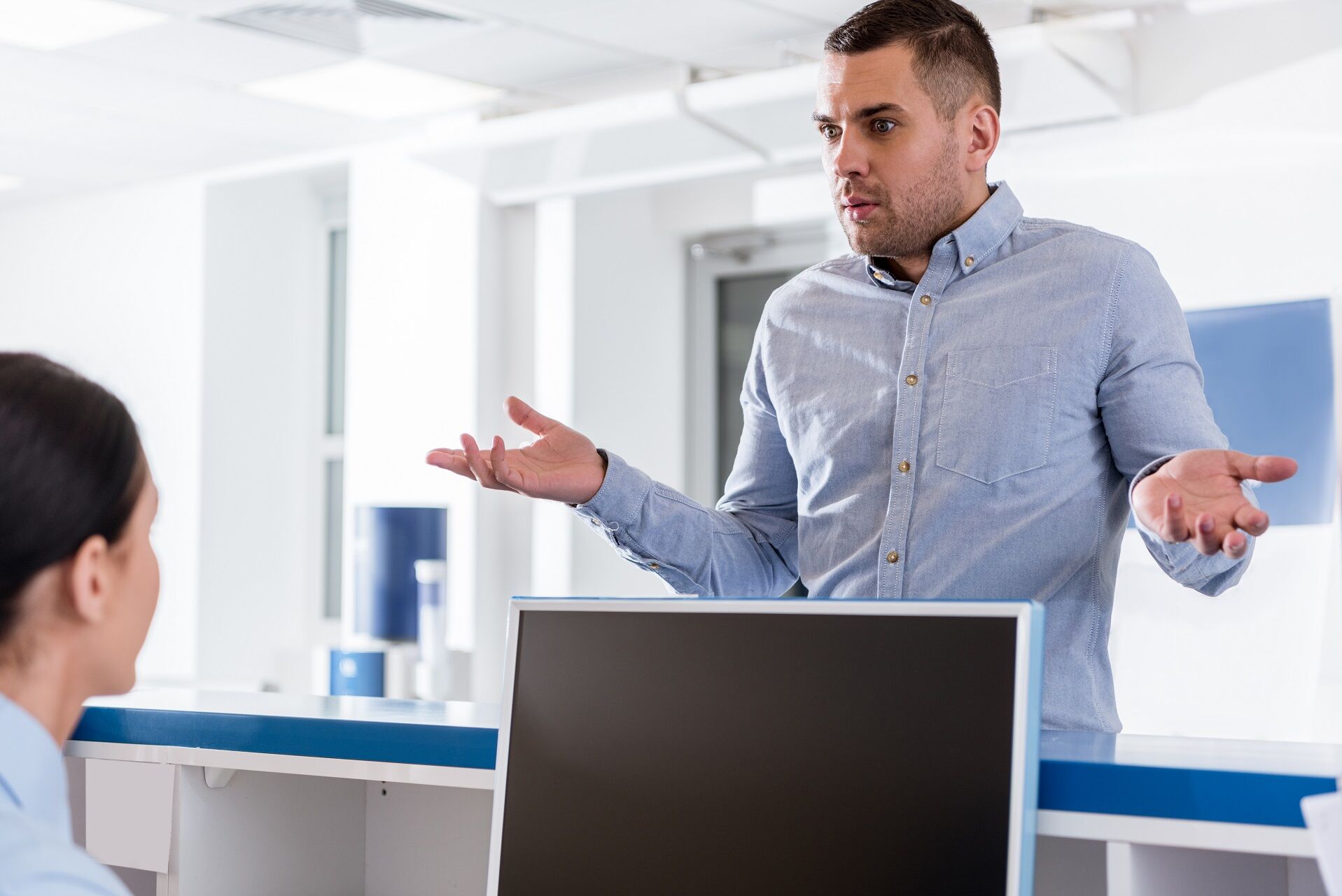 Front office staff needing to use de-escalation strategies to calm down frustrated patient
